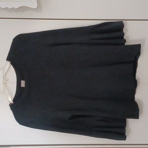 H&M Deep olive green, crew neck sweater with pleated bell sleeves, Sz. M.